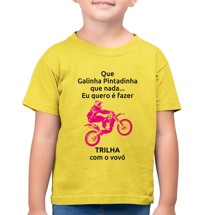 Camiseta Algodão Infantil Trilha com o vovô (moto rosa) - Amarelo Canário