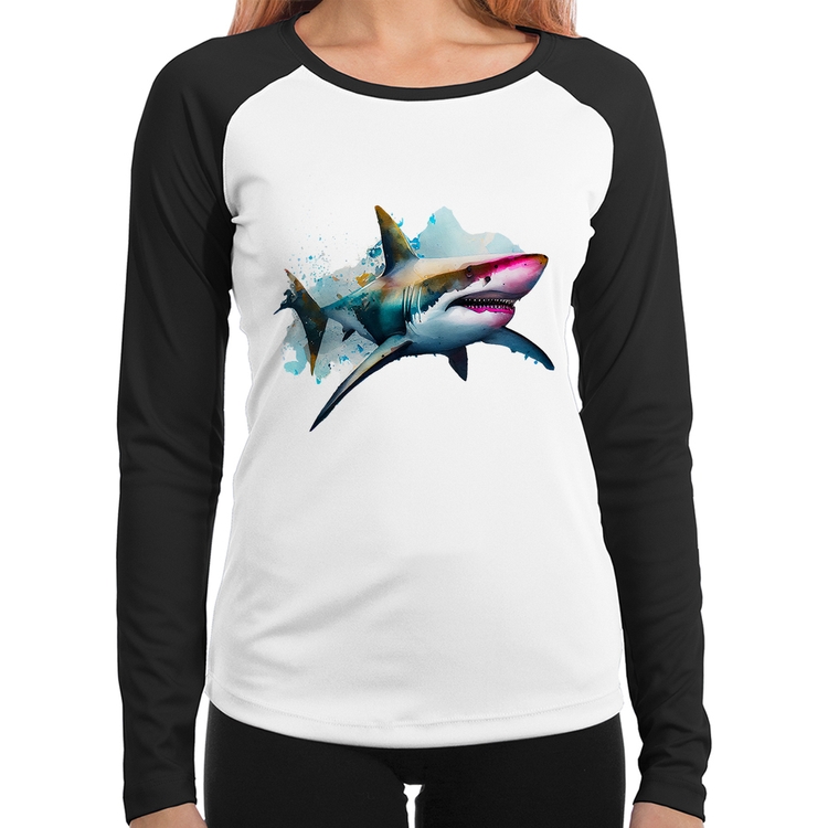 Baby Look Raglan Tubarão Watercolor Manga Longa
