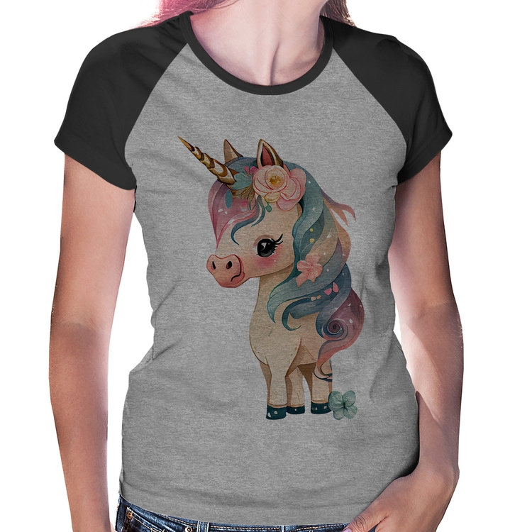 Baby Look Raglan Unicórnio e Flores - Cinza/Preto