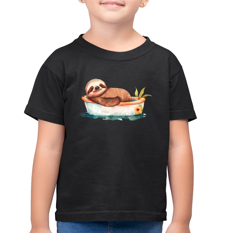 Camiseta Algodão Infantil Ursinho Panda Relaxando Na Piscina