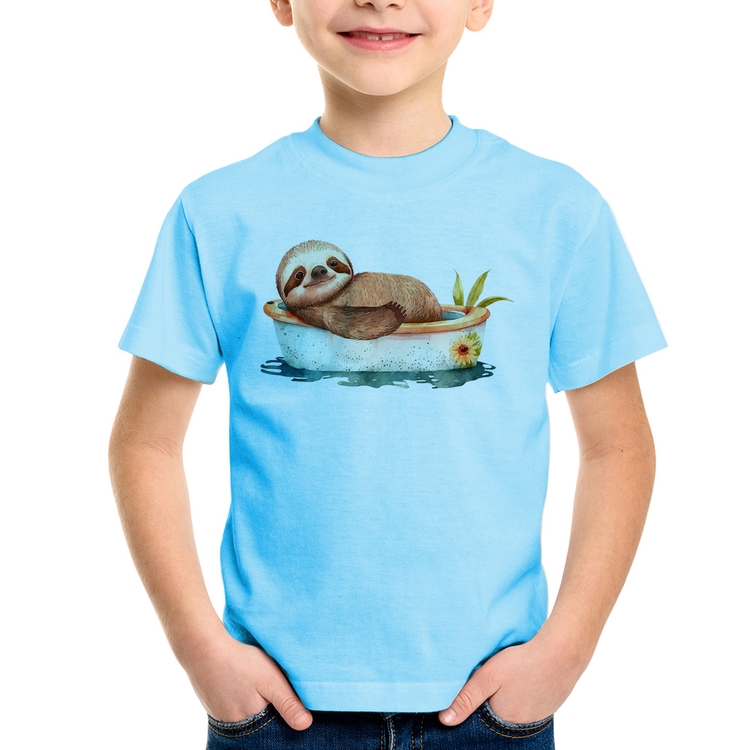 Camiseta Infantil Ursinho Panda Relaxando Na Piscina - Azul Bebê