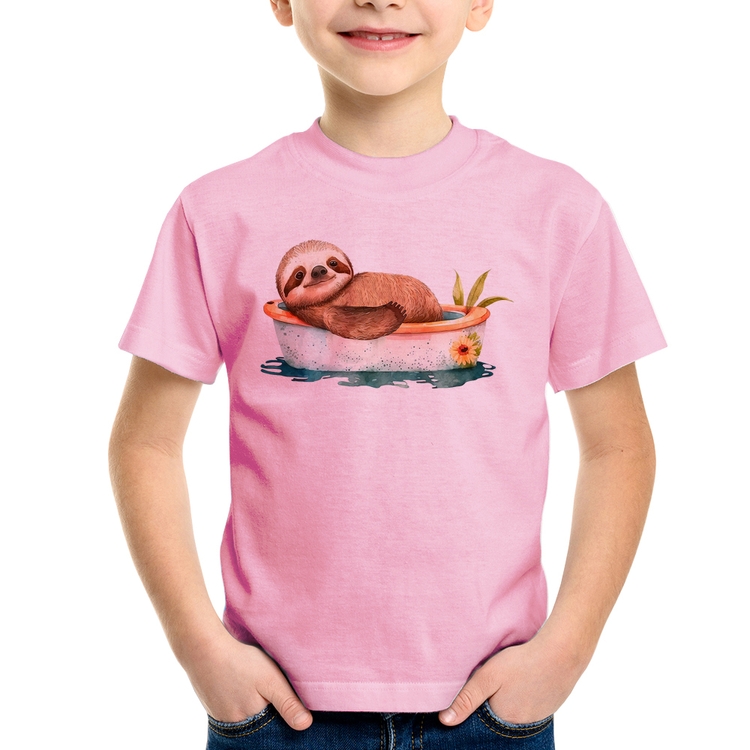 Camiseta Infantil Ursinho Panda Relaxando Na Piscina - Rosa Bebê