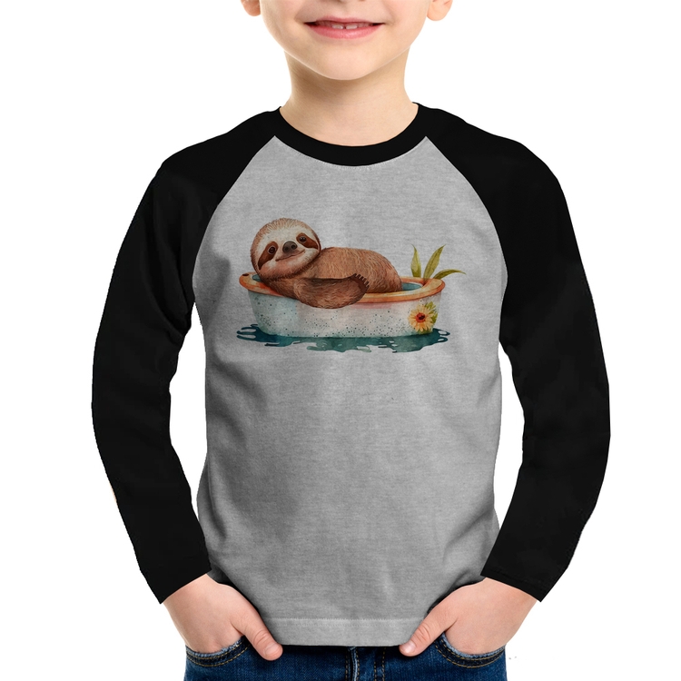 Camiseta Raglan Infantil Ursinho Panda Relaxando Na Piscina Manga Longa - Cinza/Preto