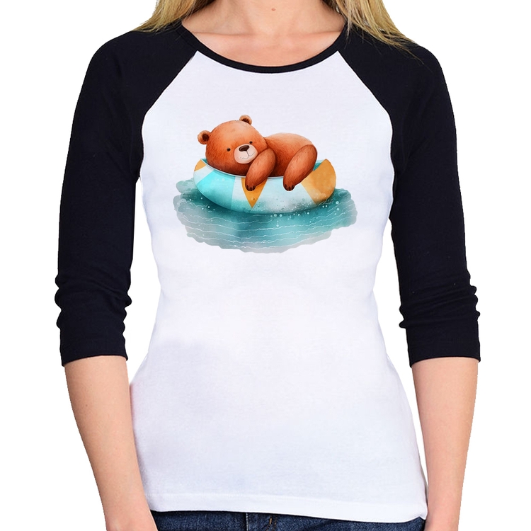 Baby Look Raglan Ursinho Teddy Relaxando Na Piscina Manga 3/4