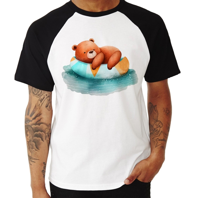 Camiseta Raglan Ursinho Teddy Relaxando Na Piscina