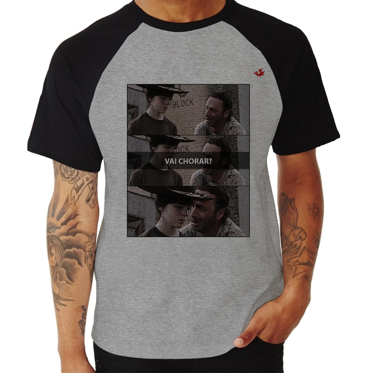 Camiseta Raglan Vai chorar? - Cinza/Preto