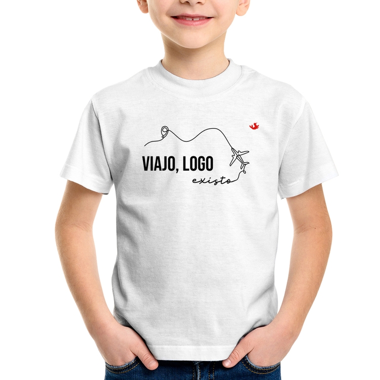 Camiseta Infantil Viajo, logo existo