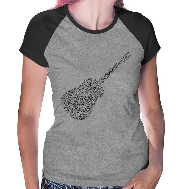 Baby Look Raglan Violão Notas Musicais - Cinza/Preto