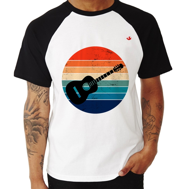 Camiseta Raglan Violão Vintage Sunset