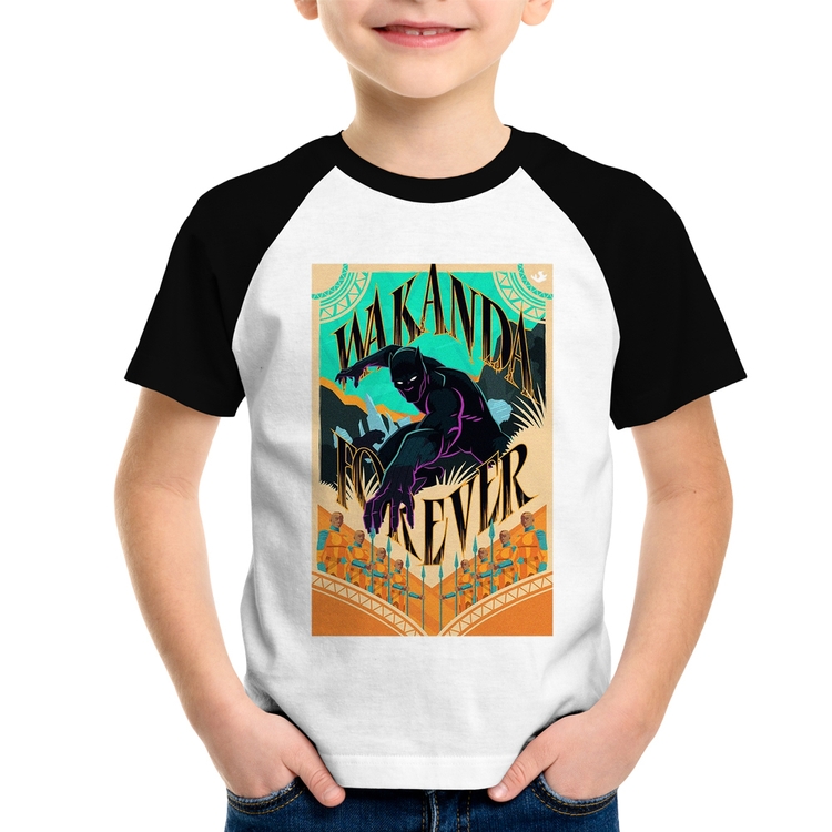 Camiseta Raglan Infantil Wakanda Forever