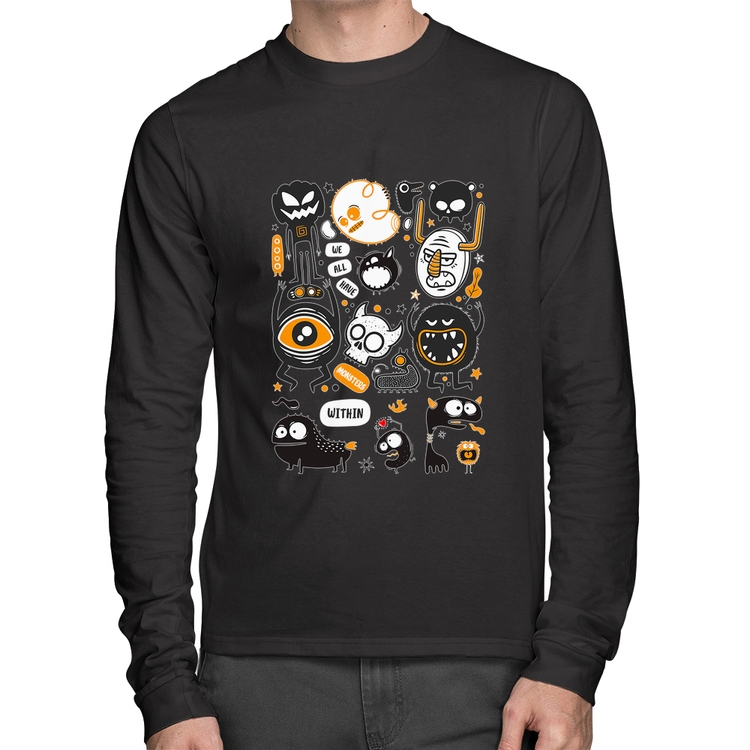 Camiseta Algodão We all have monsters within Manga Longa