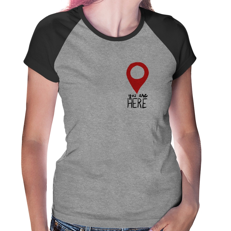 Baby Look Raglan You Are Here - Cinza/Preto