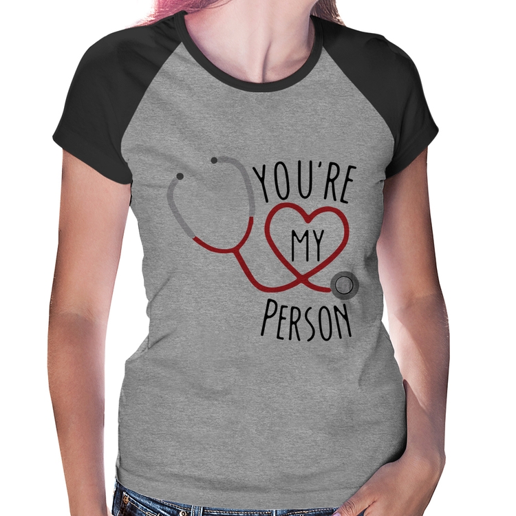 Baby Look Raglan You're My Person Coração - Cinza/Preto